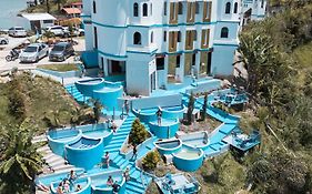 Hotel y Termales Castillo Del Lago Guatape
